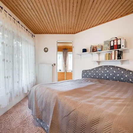 Tranquil Stay, Guentersberge, Cleaning Included Ferienhaus