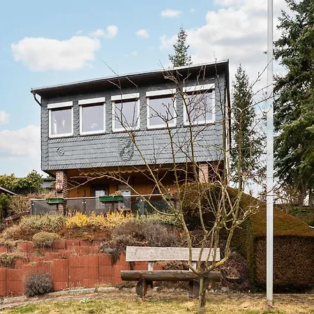 Tranquil Stay, Guentersberge, Cleaning Included Ferienhaus